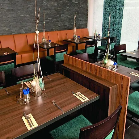 Altstadthotel Galerie Hotel 3*