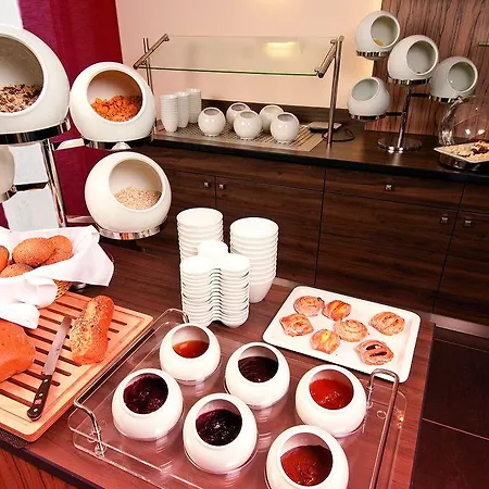 Hotel Altstadthotel Galerie 3*