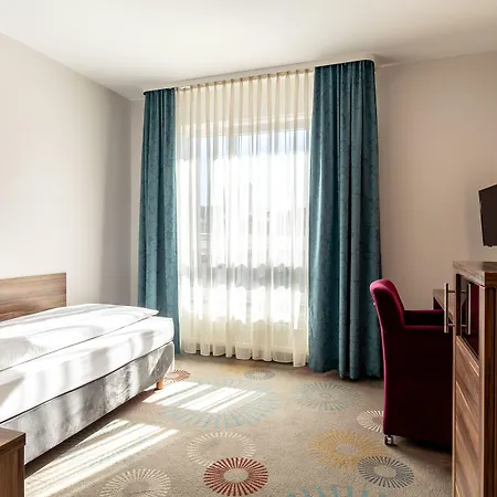 Altstadthotel Galerie Hotel 3*